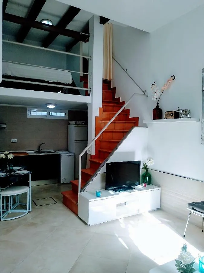Apartment Wish Suite Barrio De Leon En Triana Seville